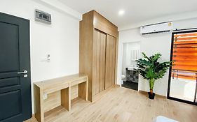 Gp House Bangkok - Sukhumvit Onnut Bts Skytrain